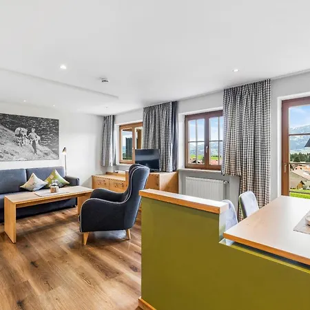 Berghaus Mucha - * Bolsterlang