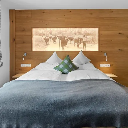 Berghaus Mucha - - Naturpark Partner Appartement *