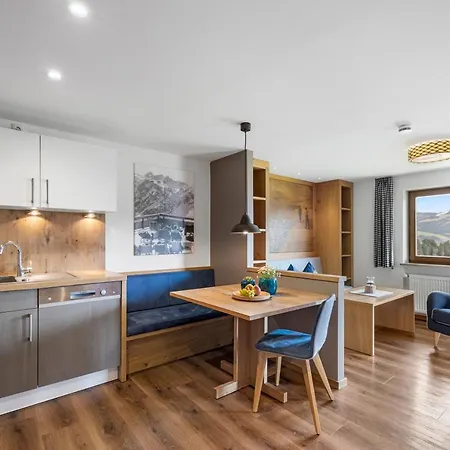 Berghaus Mucha - - Naturpark Partner Appartement
